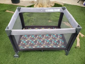 Baby crib