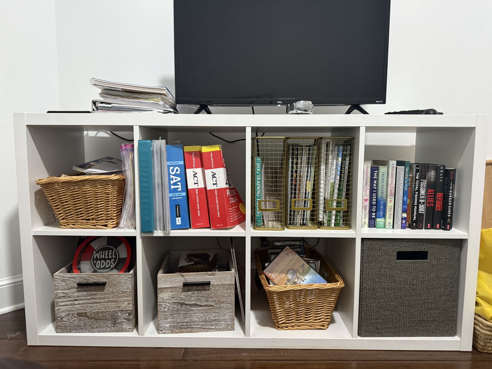 Tv Console / Organizer