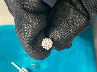 Moissanite lab grown diamond 1.0