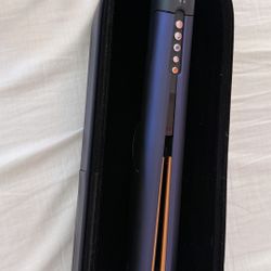 Dyson  Airstrait Straightener (Like New)