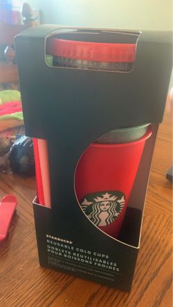 Starbucks holiday cups