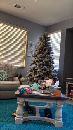 Lighted Christmas tree