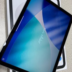 iPad A16 WiFi silver 128GB