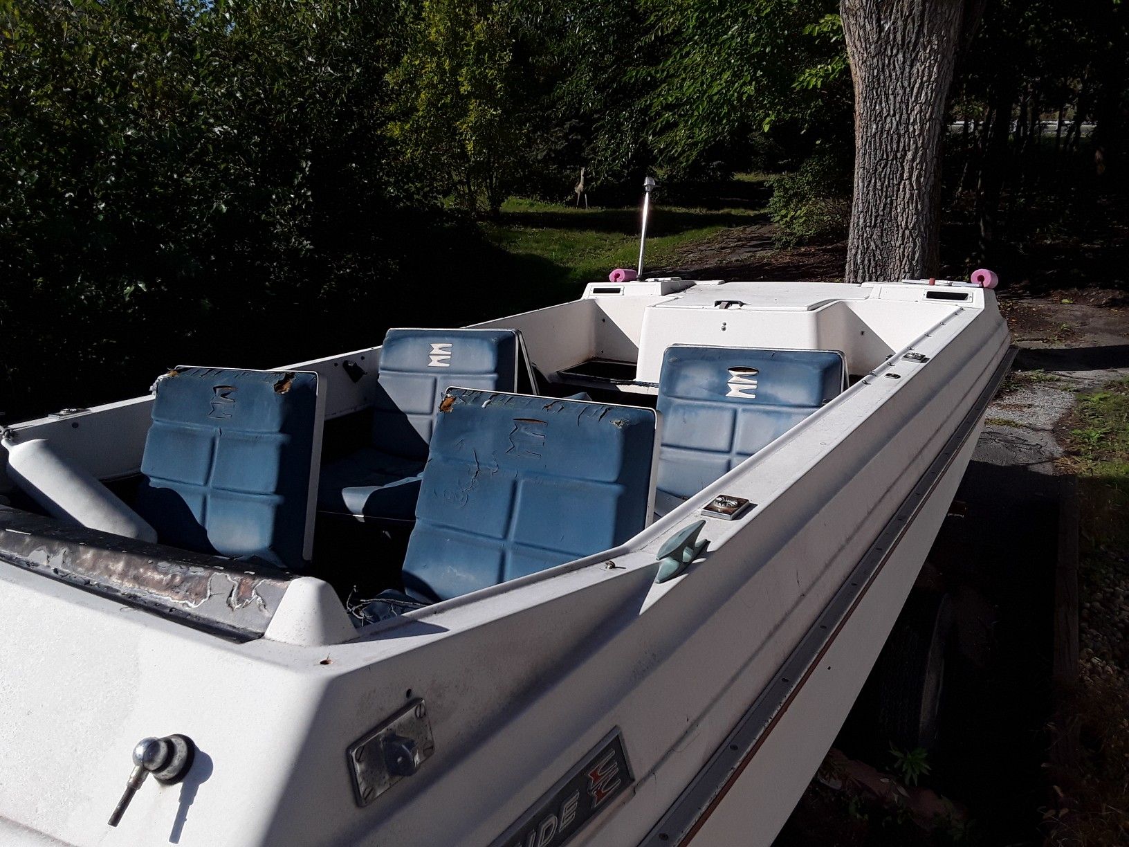 1970 Evinrude explorer deck boat with buick engine