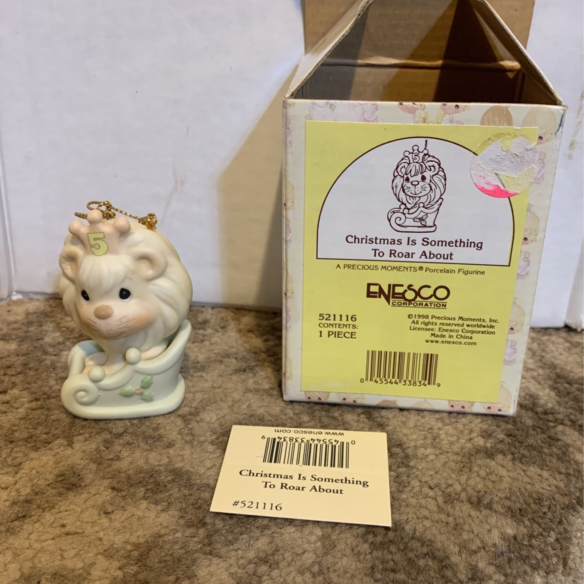 1998 Precious Moments CHRISTMAS IS TO ROAR ABOUT Ornament lion