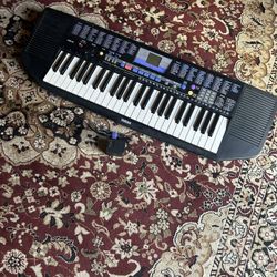 Yamaha PSR-78 Electronic Keyboard 49 Key 100 Sounds 100 styles & 20 songs