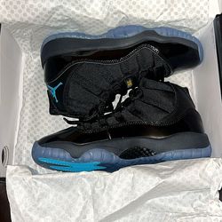 Air Jordan 11 gama size 4.5y