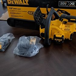 Dewalt 12" Chainsaw