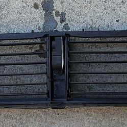 2020 2021 2022 2023 GMC ACADIA FRONT GRILLE SHUTTER
