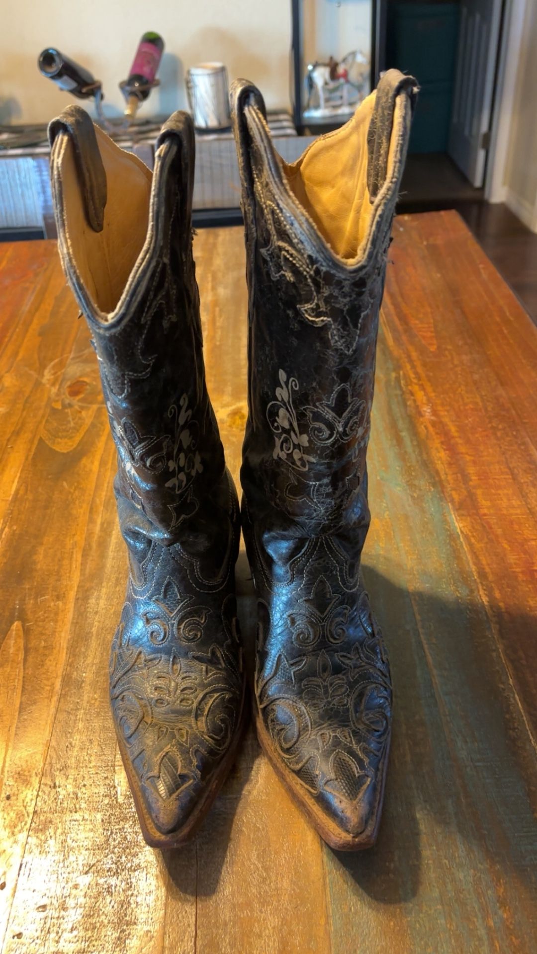 Corral Boots, Size 8