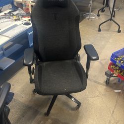 Secret Labs Titan 2022