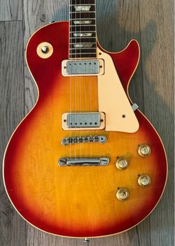 1974 Gibson Les Paul Deluxe Electric Guitar Cherry Sunburst & Case