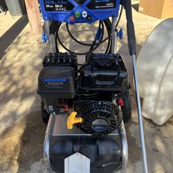 pressure washer Con su Tanque De 65 GALLON