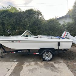 Rinkerbuilt boat with Johnson 55 hp