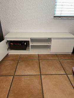 White Tv stand / storage
