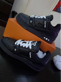 Louis Vuitton trainers -black -9 1/2