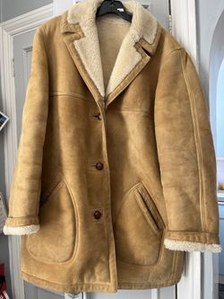 LL Bean Sheepskin Jacket. Women’s Size 12. 42” Chest. 31” Long. Cash Only Pick Up In San Francisco.