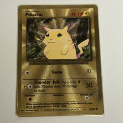 Pikachu Gold Card 