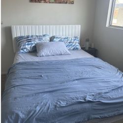 Queen Bed -white 