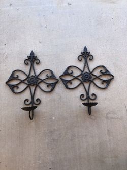 Wall iron candle holder