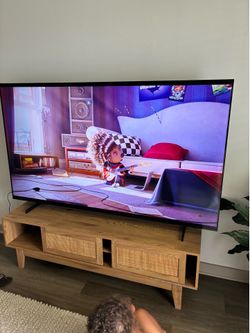 75 inch Samsung - only 3 months old