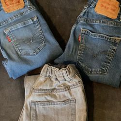 BOYS LEVI JEANS + Cat & Jack 