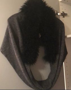 Ugg gray shearling scarf New