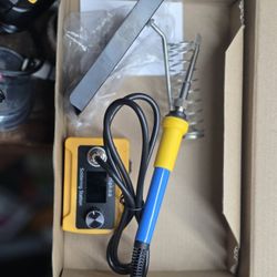Soldering Iron Use 20 Dewalt Battery 