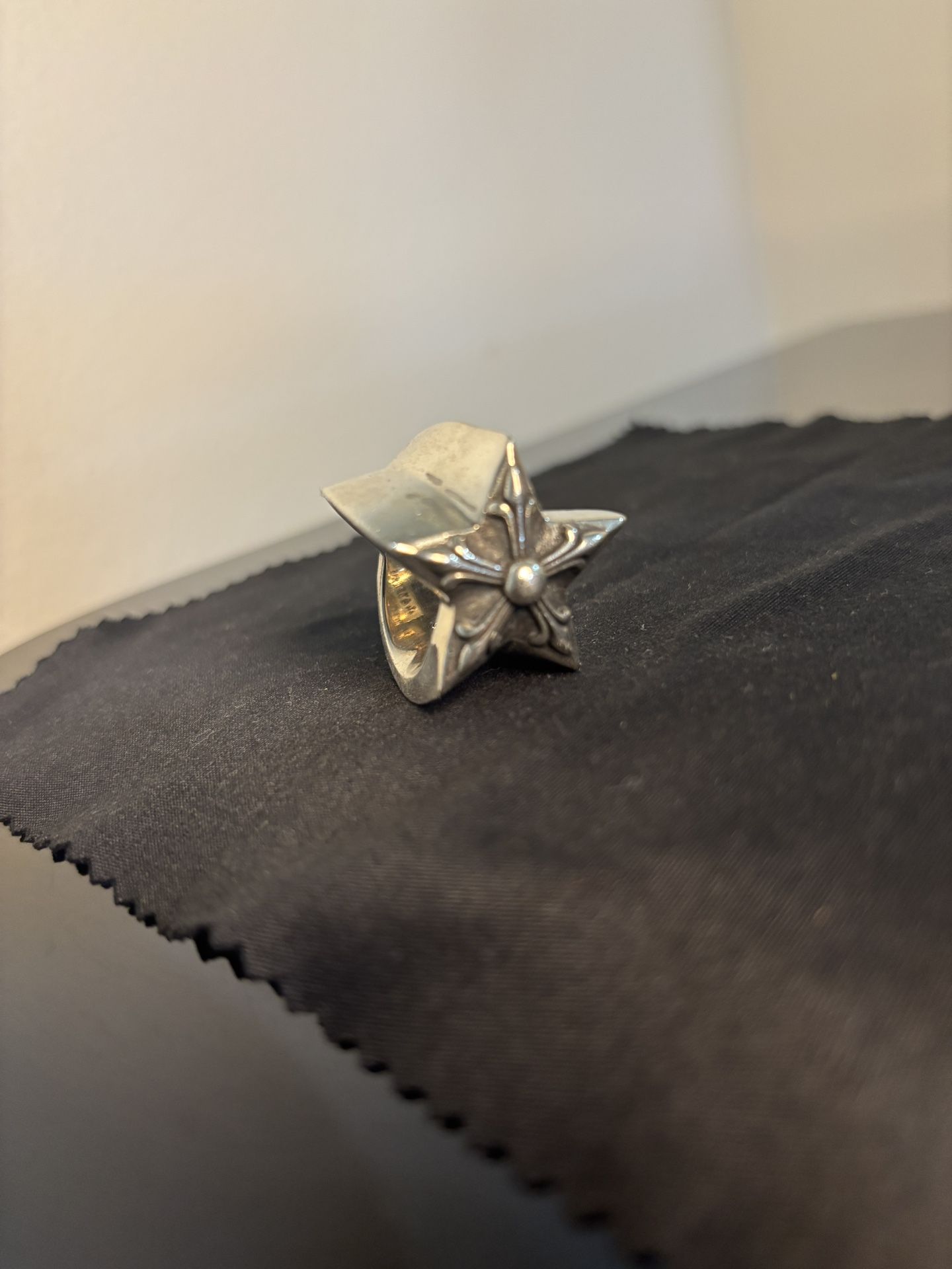 Chrome heart Star Ring