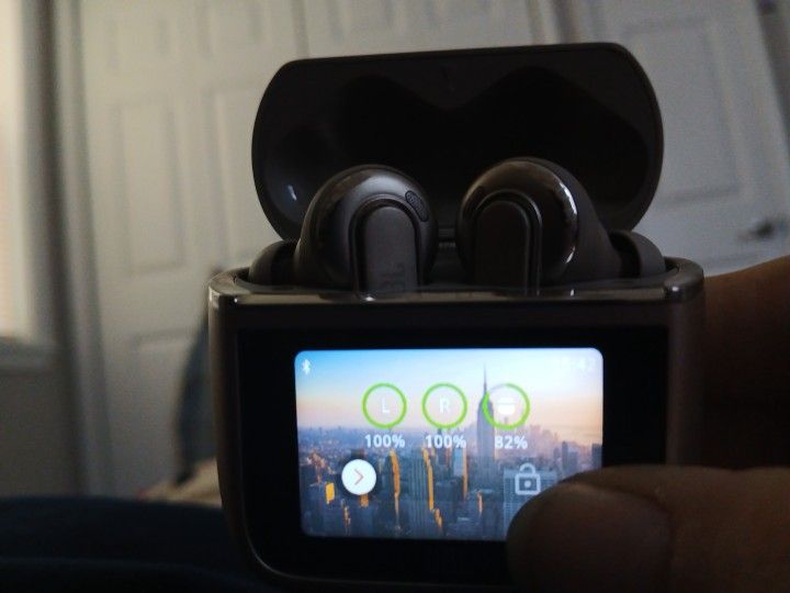 Wireless Earbuds