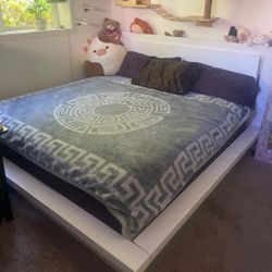 King size bed frame (LED) and mattress! Olympia