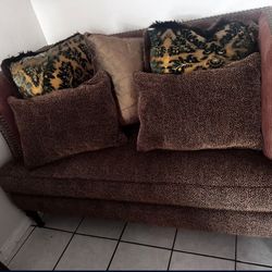 Furniture 2 Sofas 