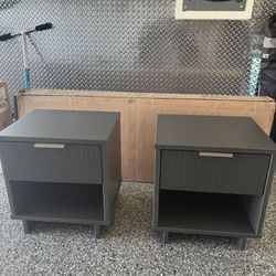 Brand New Bedroom Set – 2 Nightstands + 6-Drawer Dresser (Still in Box)