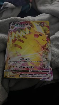 Pickachu vmax gigantic card