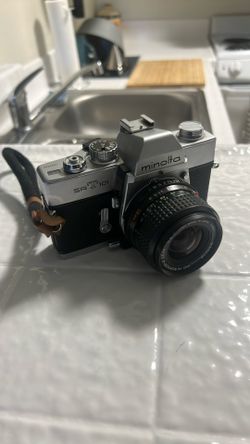 Minolta SRT101 35mm SLR