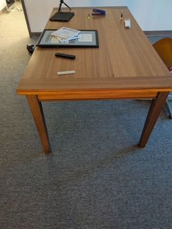 Two free desks. Ikea and Scandia