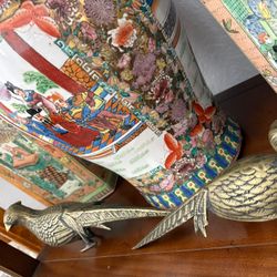 2 Beautiful Solid Brass Antique Vintage FLOOR OR TABLE ART BIRDS. Each Bird Statue Is In Excellent Condition. Heavy & Detailed PAIR ONLY $100. 