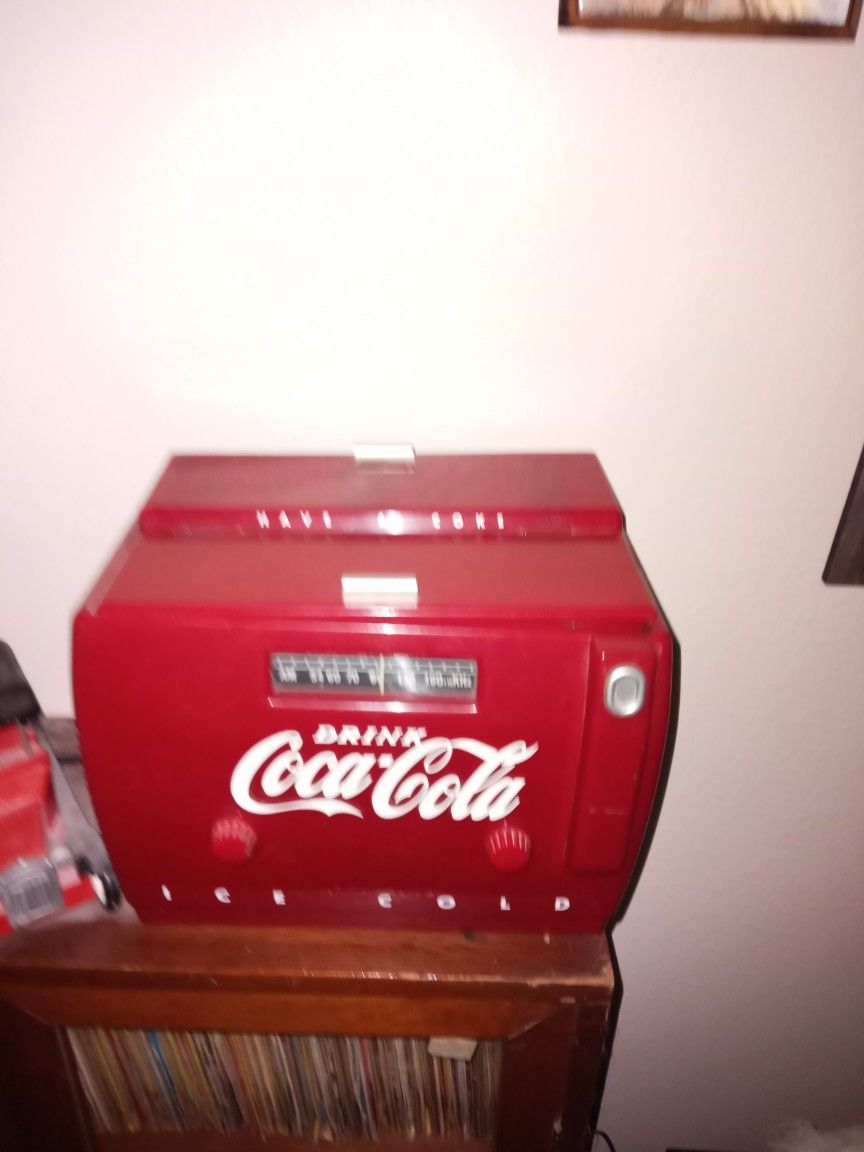 Coca-Cola Radio And Cassette Player