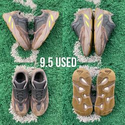 Adidas Yeezy Boost 700 Muave Size 9.5