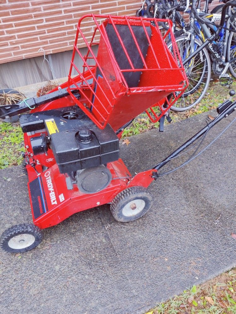 Troy-bilt chipper 