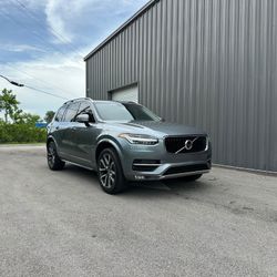 2017 VOLVO XC90 T6 MOMENTUM
