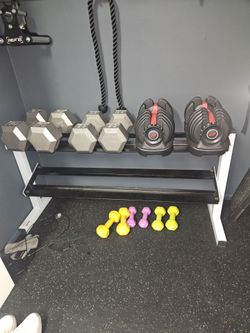 Cap dumbbell rack