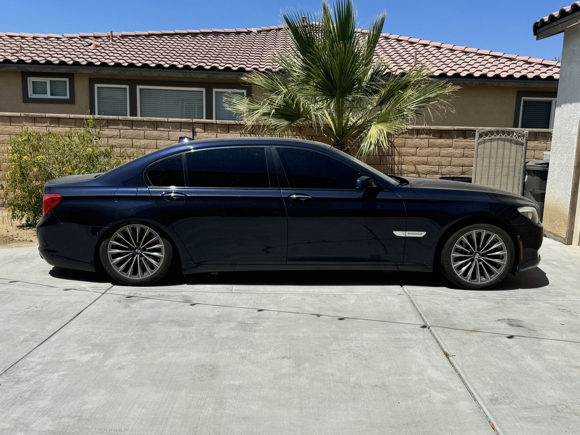 Interesting 09 Bmw 750li For Sale Photosnull