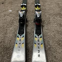 Snow skis