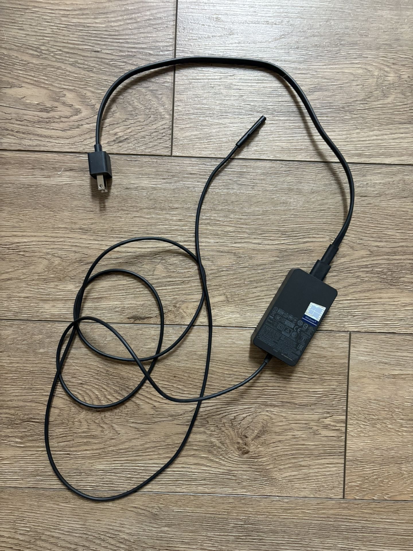 Genuine Microsoft Surface Pro Charger/Adapter