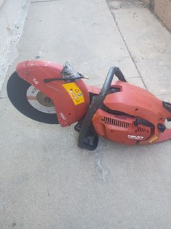 CONCRET SAW HILTI MODELO DSH 700X   RUNS GOOD  14 INCHES BLADE