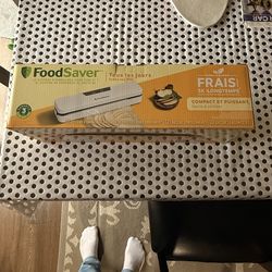FoodSaver Vacuum Sealer – Brand New (Sealed Box) – Food Preservation System