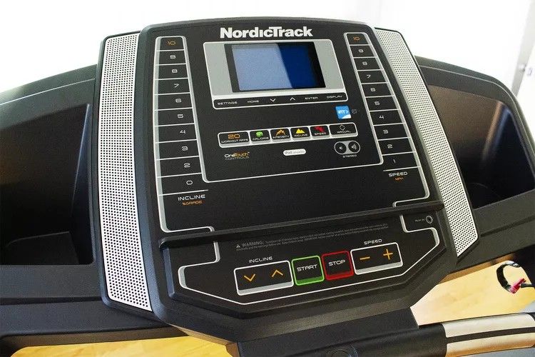 Nordic Track Treadmill 300 Obo Need Gone Asap