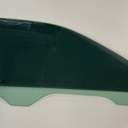PASSENGER FRONT WINDOW GLASS BMW E39 M5 540i 530i 525i