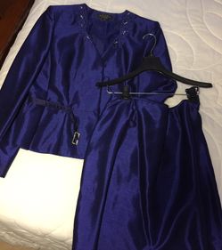 Like new two piece formal suit